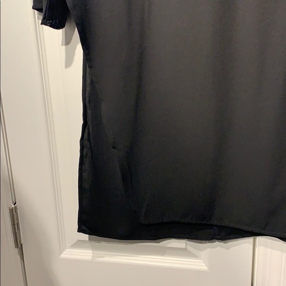 Black Assymetrical Tunic 3/4 Sleeve - Picture 2 of 10